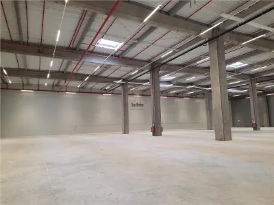 Spatiu Industrial - 5000 mp - Logistica - Productie - Depozitare - Distributie - foto 9