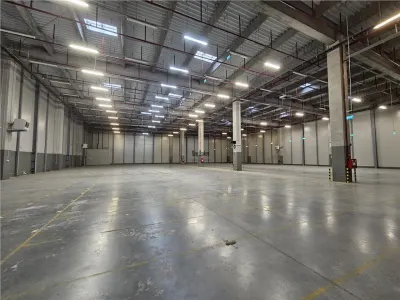 Spatiu Industrial - 3000 mp - Logistica - Productie - Depozitare - foto 5