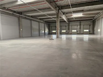 Spatiu Industrial - 1700 mp - Productie - Depozitare - foto 3