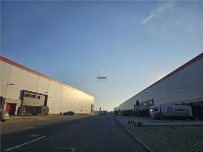 Spatiu Industrial - 4500 mp - Logistica - Productie - Depozitare - foto 6