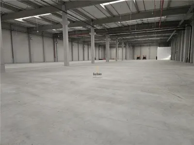 Spatiu Industrial - 1800 mp - Productie - Depozitare - Distributie - foto 4