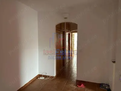 Apartament 3 camere Nicolina 2 - foto 4