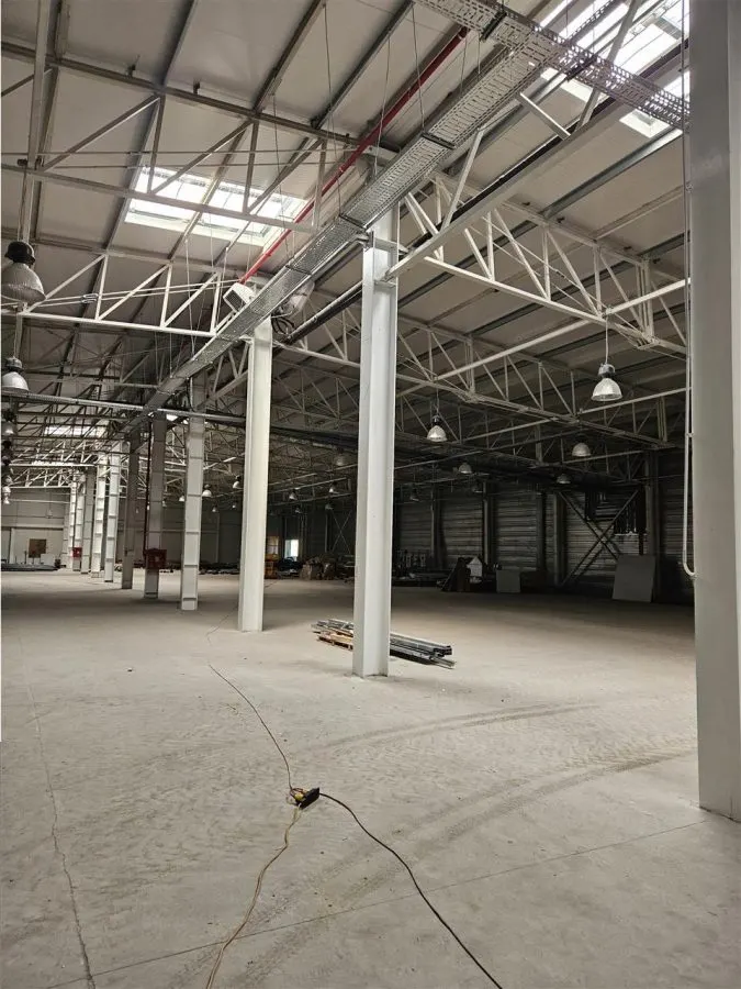 Spatiu Industrial - 1400 mp - Productie - Depozitare - Office - foto 1