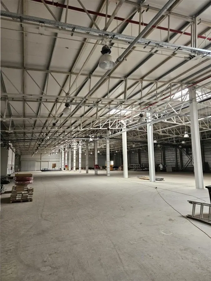 Spatiu Industrial - 1400 mp - Productie - Depozitare - Office - foto 3