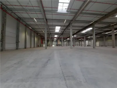 Spatiu Industrial - 2300 mp - Logistica - Productie - Depozitare - Distributie - foto 3