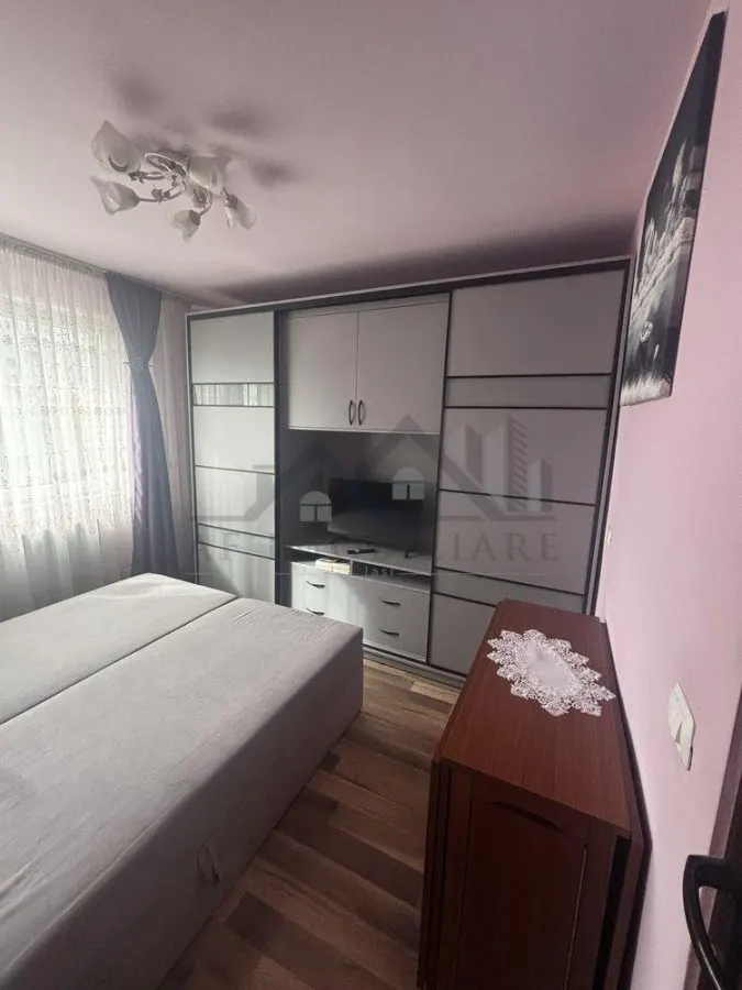 Apartament 3 camere Zimbru - foto 3
