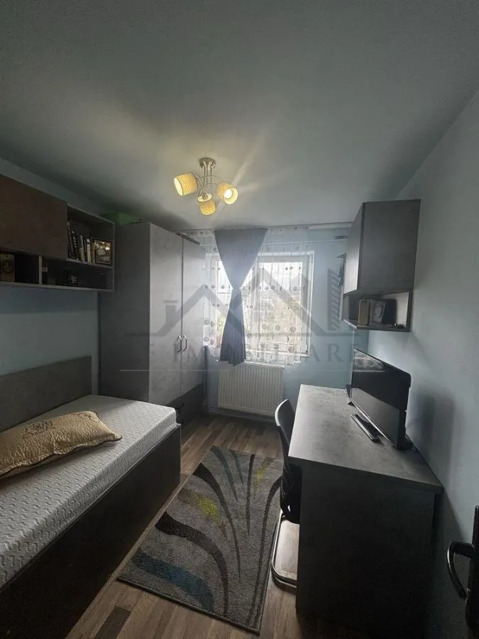 Apartament 3 camere Zimbru - foto 4