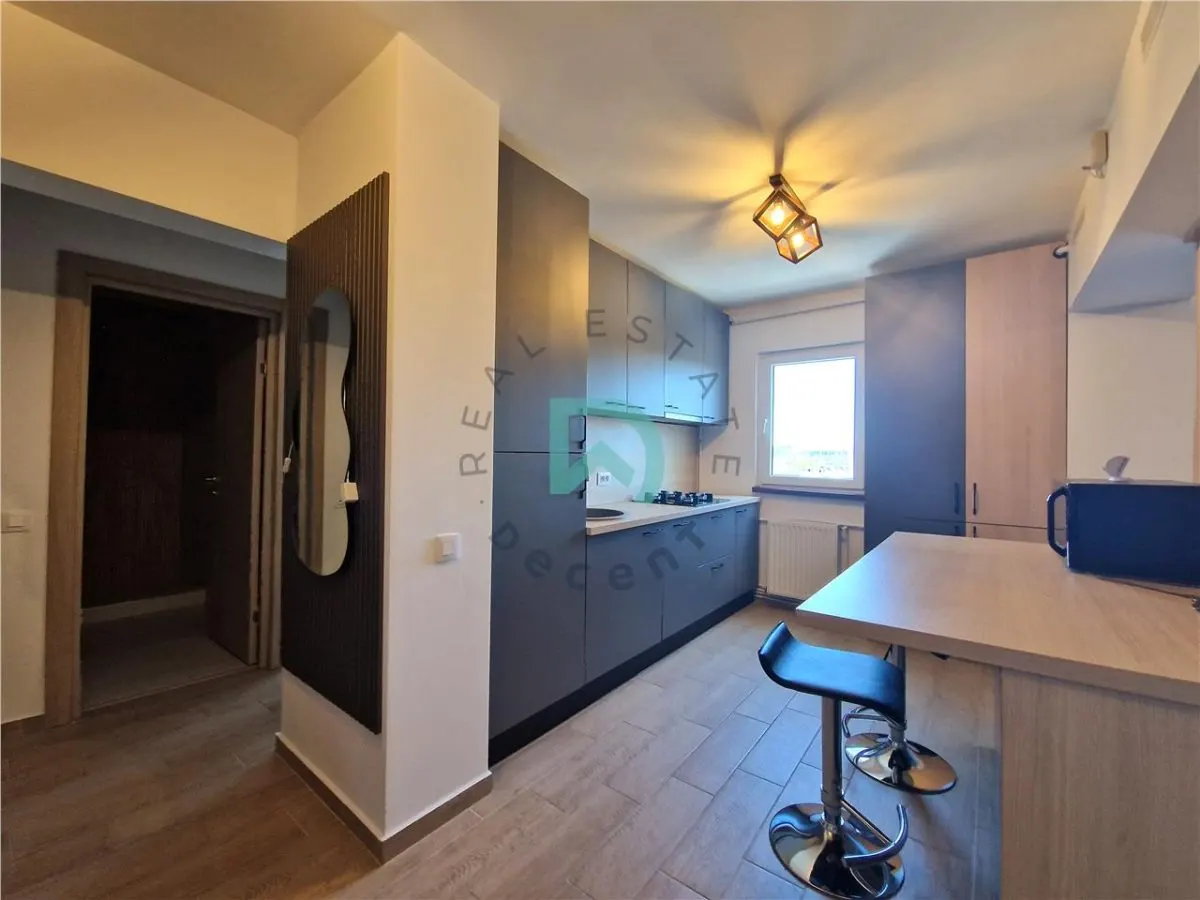 Apartament 2 camere, renovat, Tractorul, Brasov - foto 5