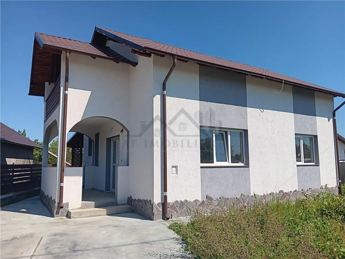 Vila P+M su=130mp Teren=500mp Opriseni com Tutora 20km de Iasi- Podu Ros - foto 1