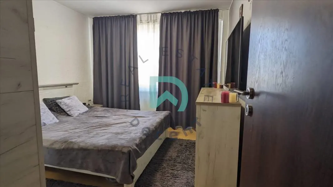 Apartament 3 camere Vlahuta, Brasov - foto 1