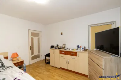 Resedinta cu atmosfera familiara,peisaj imersiv,amplasare premium,Zarnesti,Brasov - foto 13
