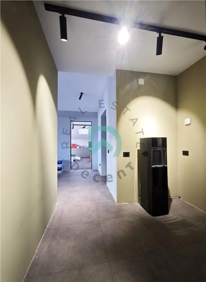 Închiriem  4 camere, Brașovul Vechi - foto 11
