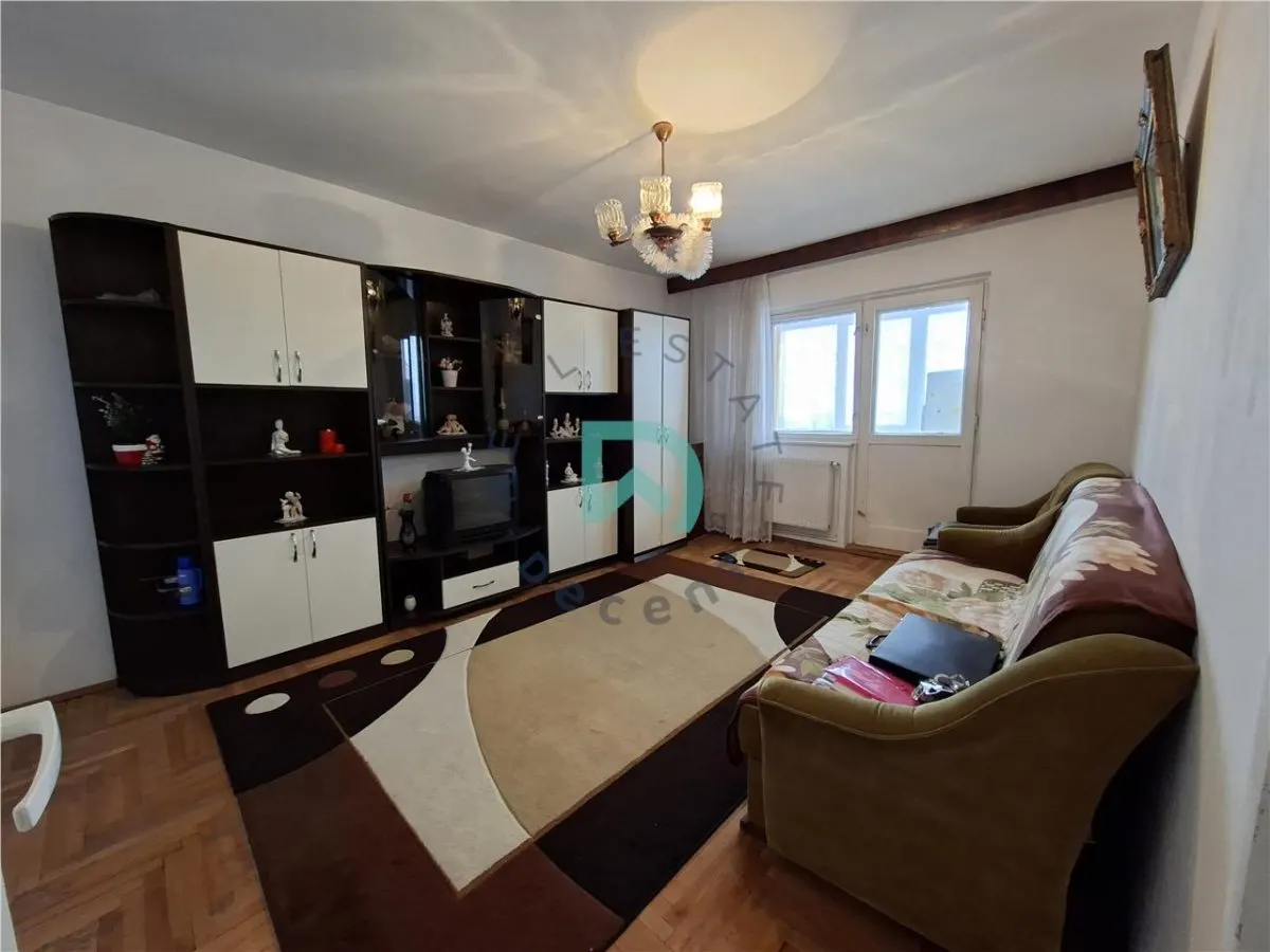 Apartament 3 camere Gemenii, Brasov - foto 2