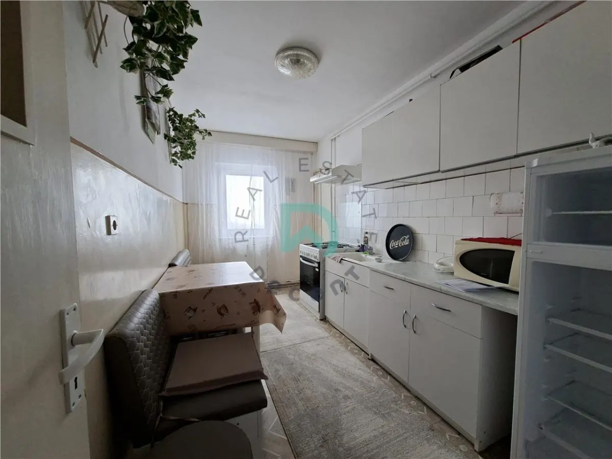 Apartament 3 camere Gemenii, Brasov - foto 14