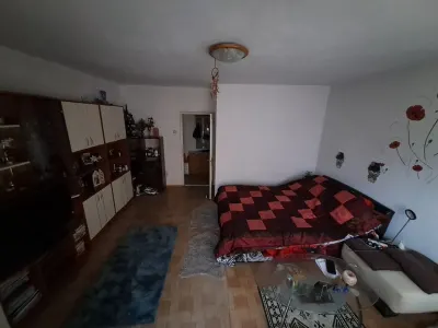 Garsoniera Intrare  Racadau, intermediar, Brasov - foto 6