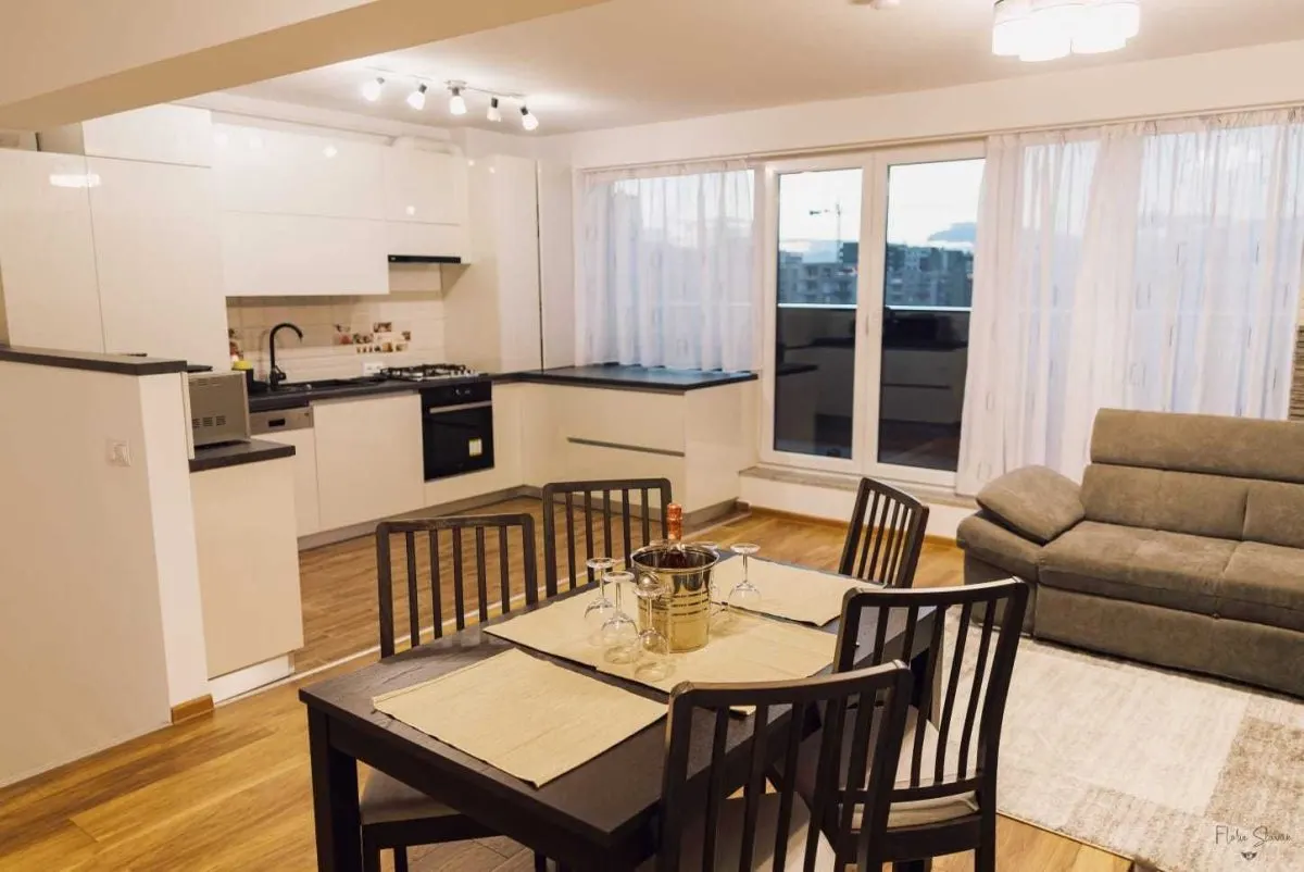 Apartament 3 camere Coresi, Brasov. - foto 1