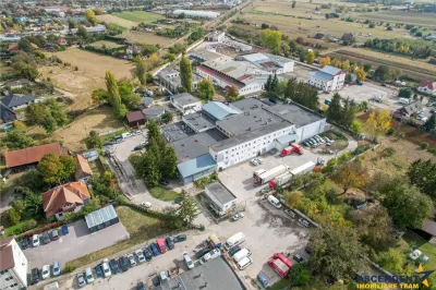 Film Prezentare! Ansamblu: Spatii birouri, productie si similare, Sfantu Gheorghe, Covasna - foto 3