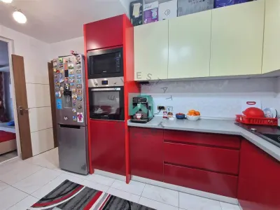 Apartament 2 camere, Isaran, Tractorul - foto 1