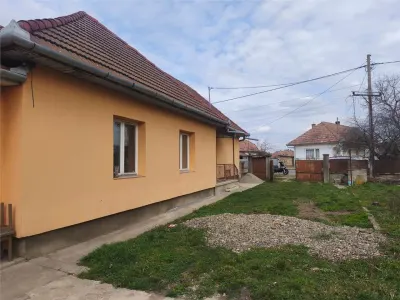 Casa Renovata Curte Individuala Teren 650 mp - foto 2