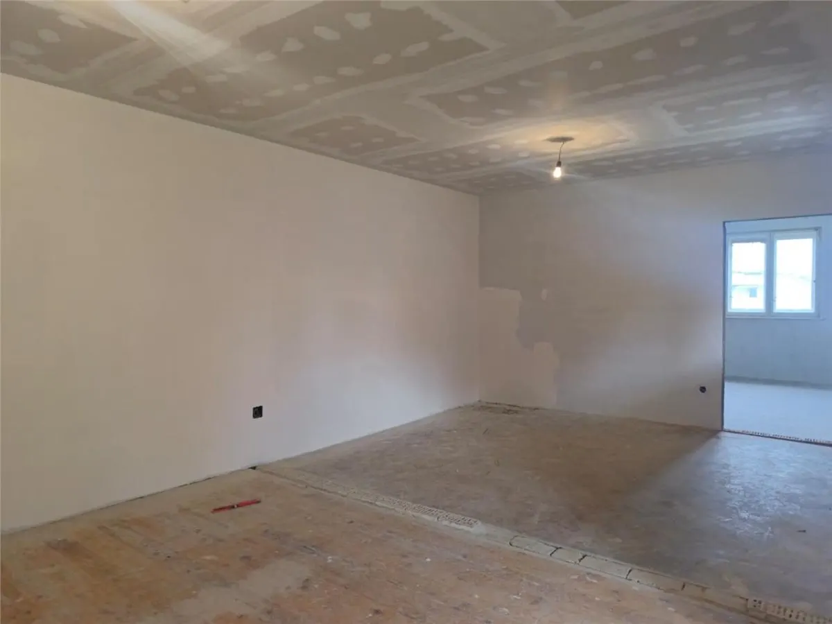 Casa Renovata Curte Individuala Teren 650 mp - foto 14