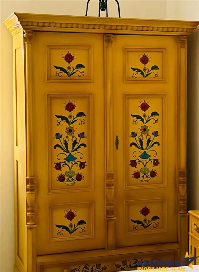 Corp de casa interbelica, mobilat si utilat, curte,  Centrul Istoric, Brasov - foto 9