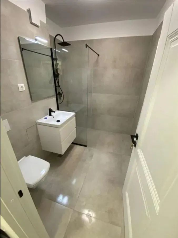 Apartament 2 camere , Bloc Nou  , Piata Garii - foto 6