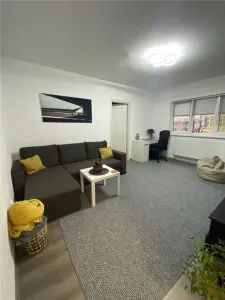 Apartament 2 Camere Etaj Intermediat Zona Semicentrala - foto 2