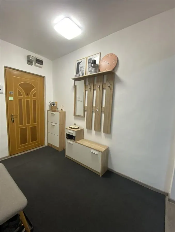 Apartament 2 Camere Etaj Intermediat Zona Semicentrala - foto 5
