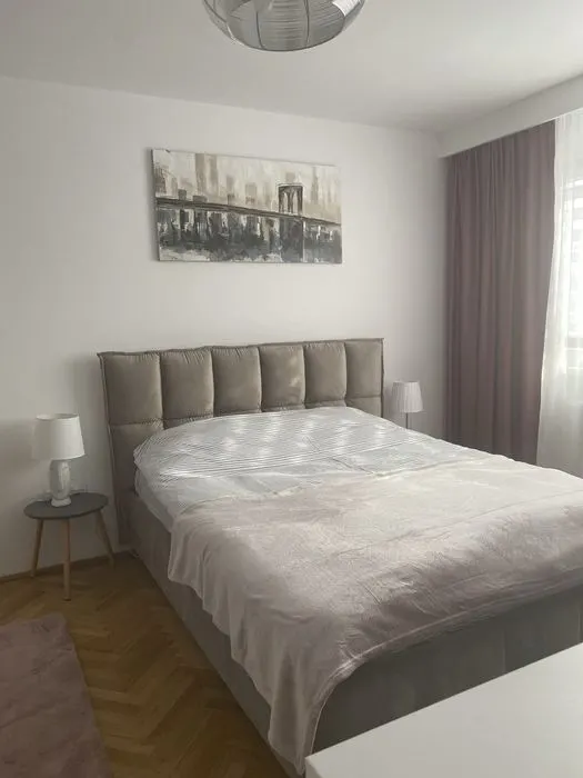 Astra, Brasov - foto 1