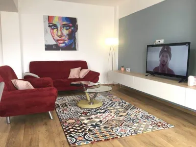 Apartament cu 2 camere, decomandat, zona Tudor, Targu Mures. - Targu Mures