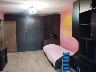 2 camere decomandate centru - foto 9