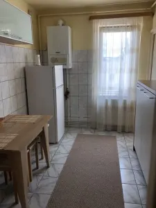 Apartament cu 3 camere, Tudor, Targu Mures. - foto 2