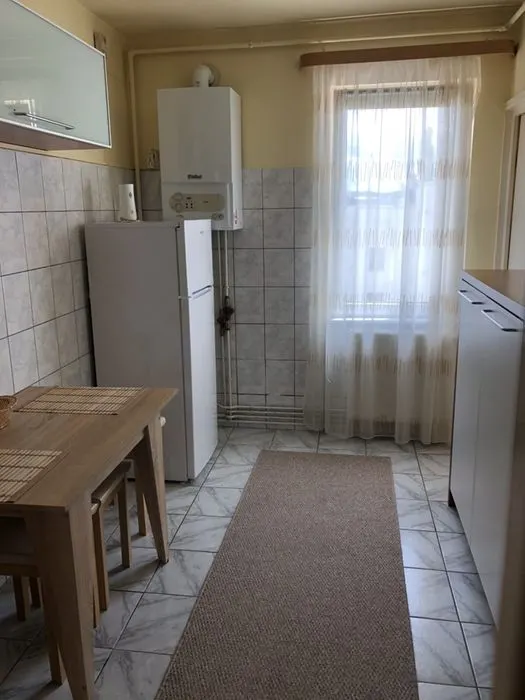Apartament cu 3 camere, Tudor, Targu Mures. - foto 2