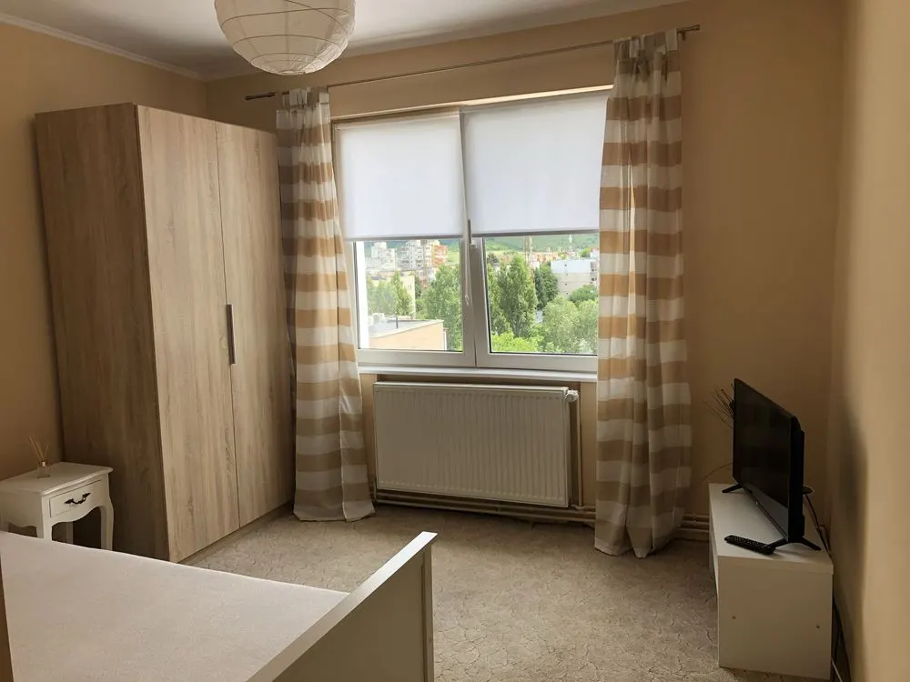 Apartament cu 3 camere, Tudor, Targu Mures. - foto 3
