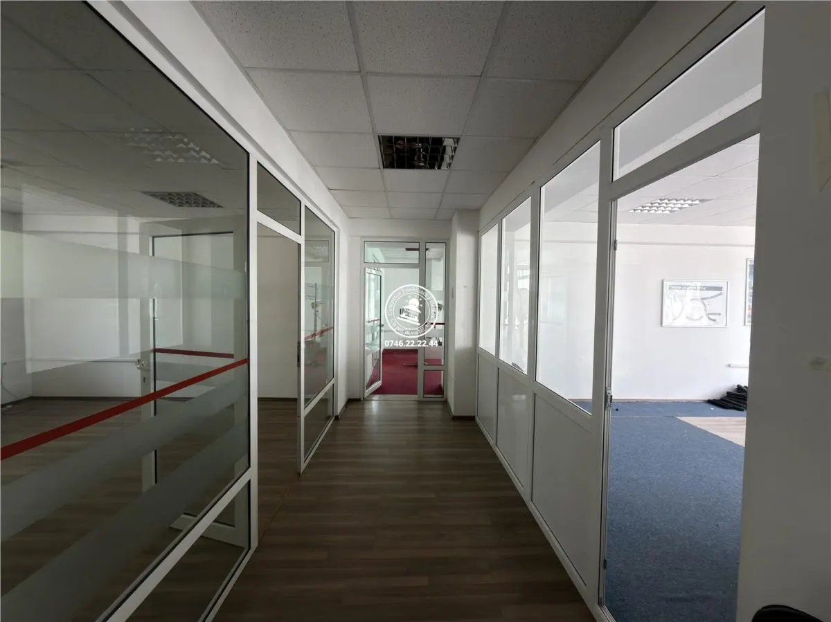 Spatiu birouri/comercial - foto 6