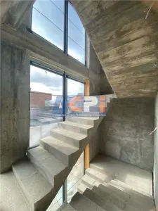 INCHIRIERE APARTAMENT DE LUX 3 CAMERE PARCARE SUBTERANA & BOXA ZONA KISELEFF SECTOR 1 - foto 2