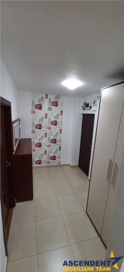 Semicentral, Brasov - foto 3