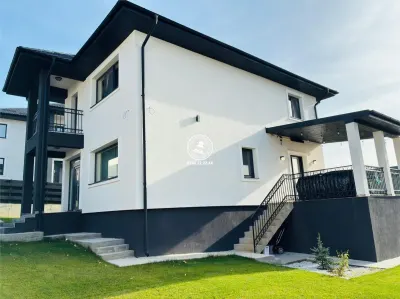 Vila 5 camere , D+P+1E , 775mp teren,langa padure - Valea Lupului , Iasi - COMISION 0% - foto 2