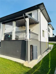 Vila 5 camere , D+P+1E , 775mp teren,langa padure - Valea Lupului , Iasi - COMISION 0% - foto 6