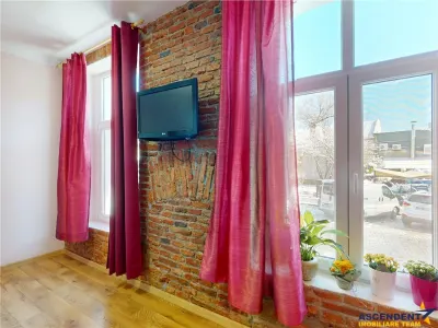 LIVE! Hotel+restaurant+magazin, Centrul Istoric - Piata Unirii, Brasov - foto 5