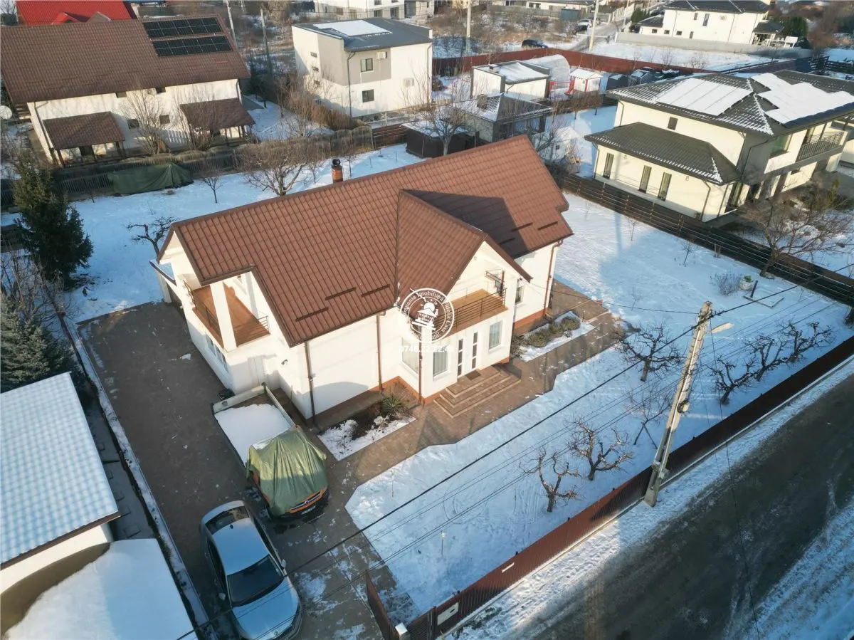 Case / vile de vanzare Valea Lupului - foto 1