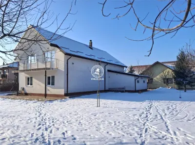 Case / vile de vanzare Valea Lupului - foto 9
