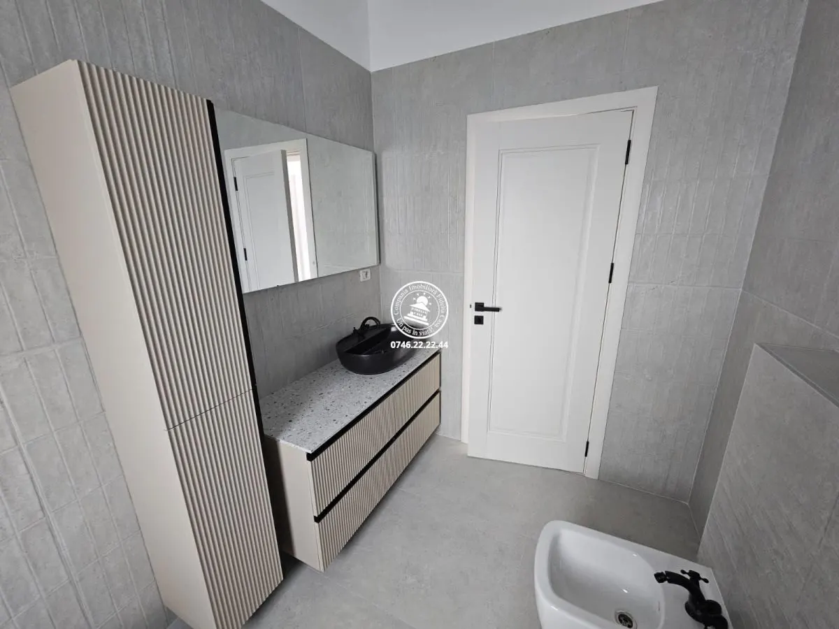 Vila P+1E ,4 camere ,560mp teren - Valea Lupului , Iasi - foto 13