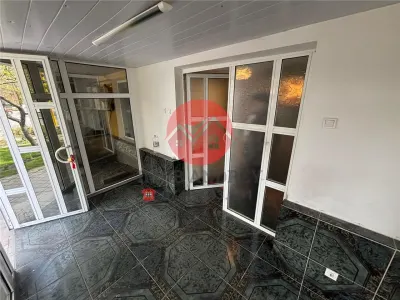 Spatiu ultracentral parter 57 mp, 3 camere, vad excelent - foto 3