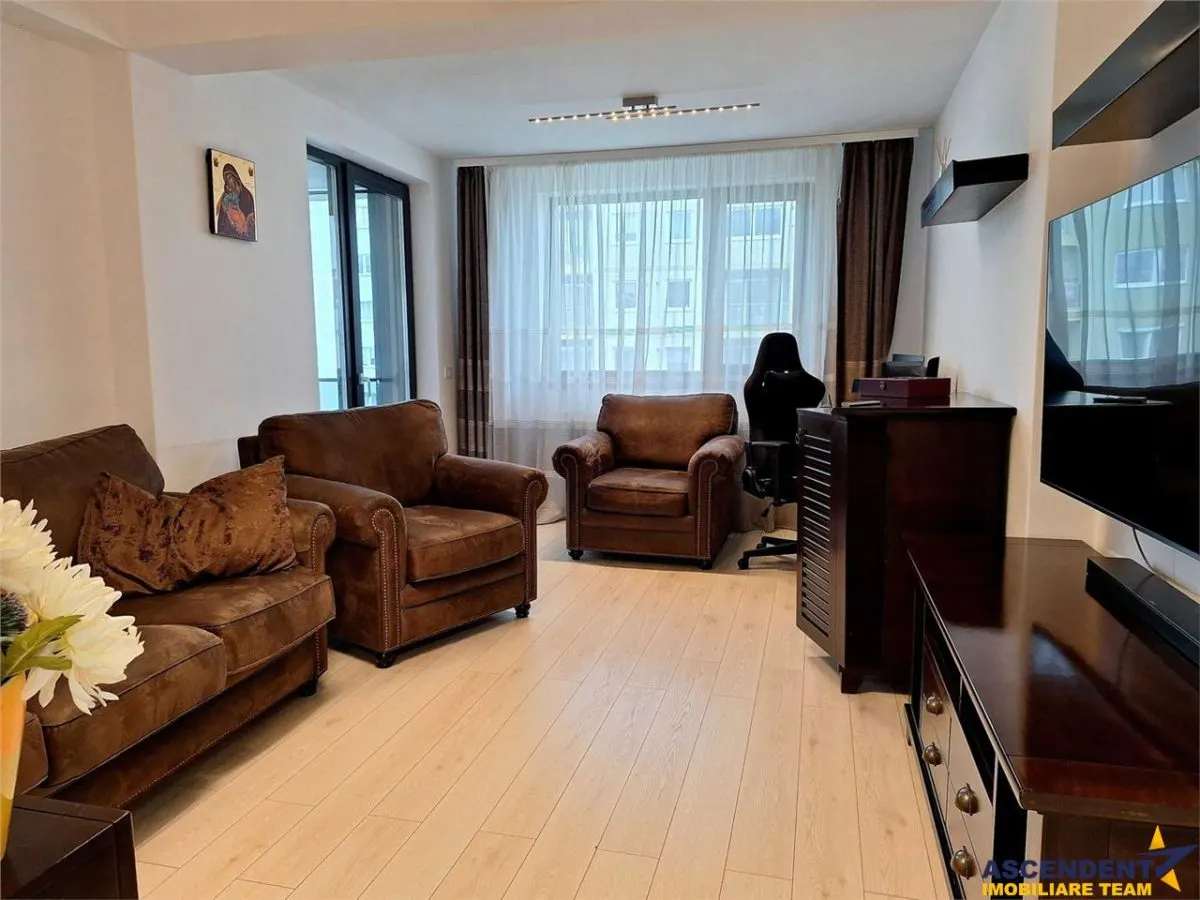 Apartament 2 camere Tractorul, Brasov - foto 1