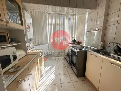 Apartament 3 camere, 89 mp, central, renovat, mobilat, utilat - foto 4
