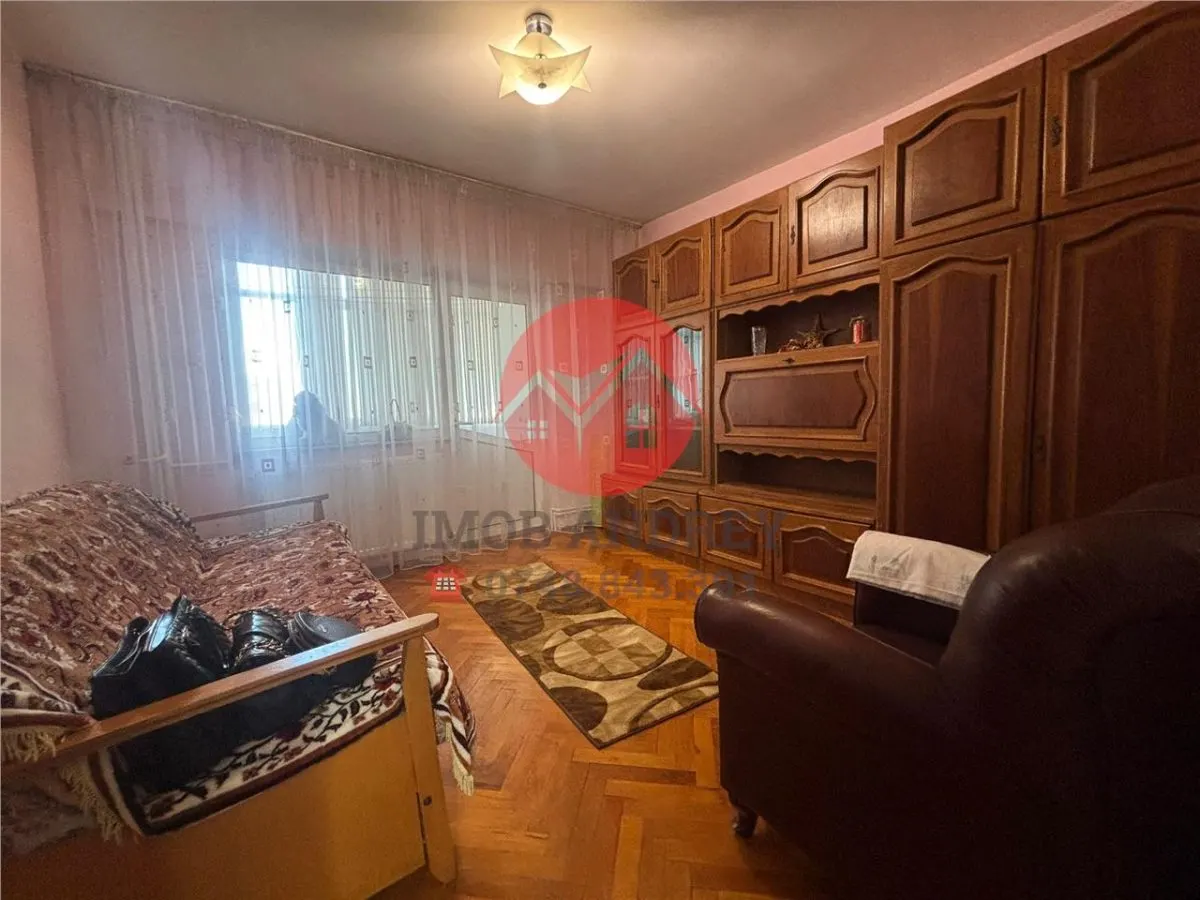 Apartament 3 camere, 89 mp, central, renovat, mobilat, utilat - foto 10