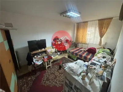 Apartament 2 camere decomandat 61 mp parter Sabinelor - foto 2