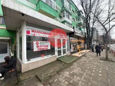 Spatiu comercial 80 mp ultracentral, vitrina mare, trafic pietonal intens - foto 2
