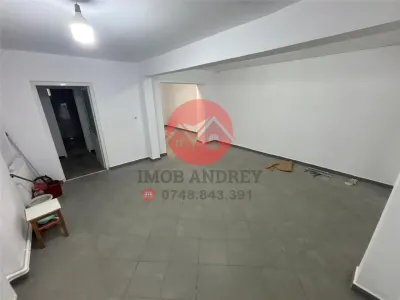 Spatiu comercial 80 mp ultracentral, vitrina mare, trafic pietonal intens - foto 6